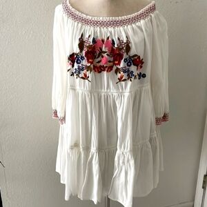 Free People white floral babydoll dress Size Medium